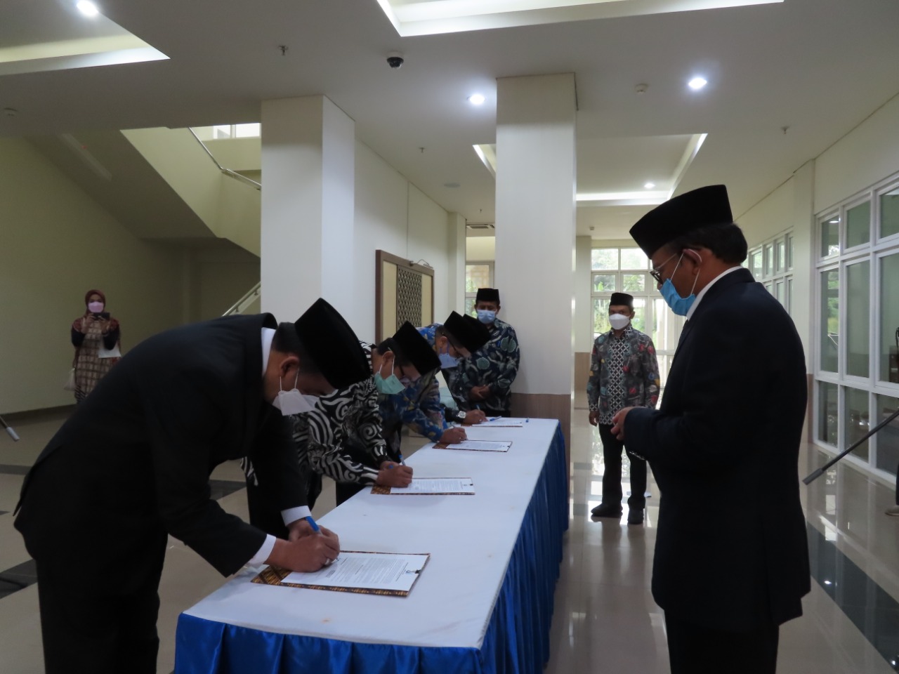 UIII Rector Prof. Komaruddin Hidayat Inaugurated Vice Rector, Deans, and UIII Officials