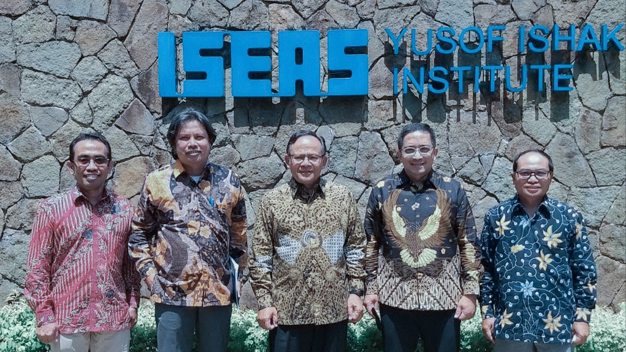 UIII Officials visited The ISEAS–Yusof Ishak Institute Singapore