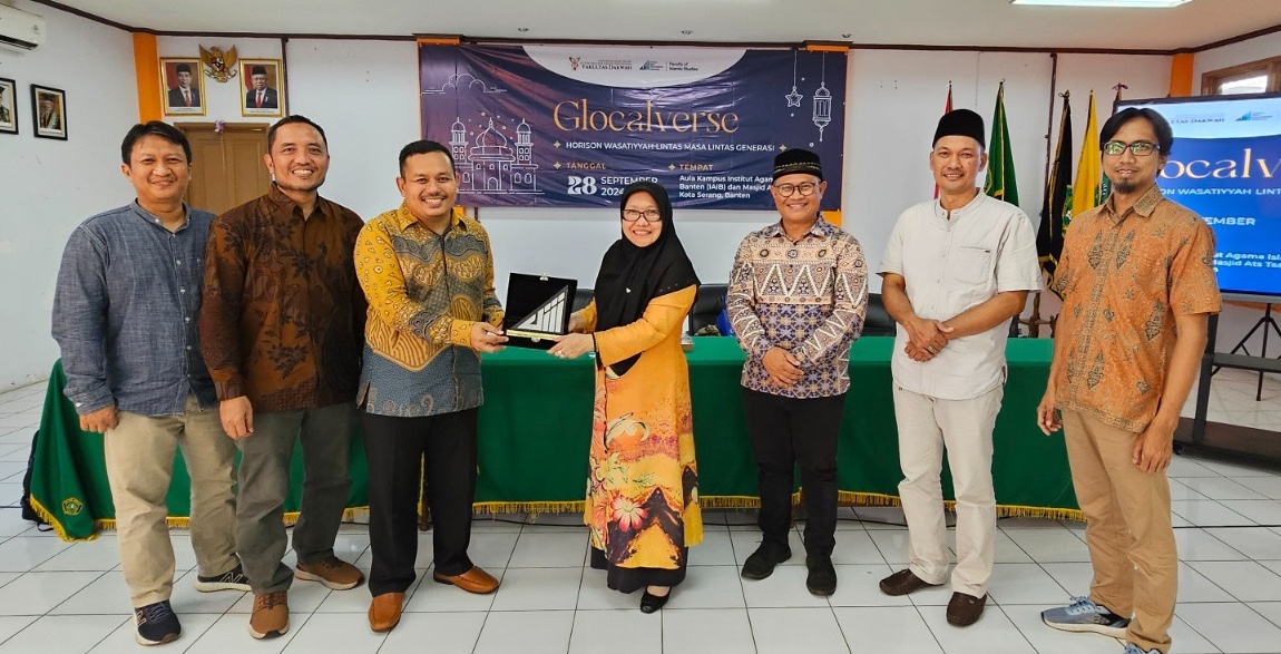 Glocalverse Collaboration in Fostering Wasatiyyah Islam  